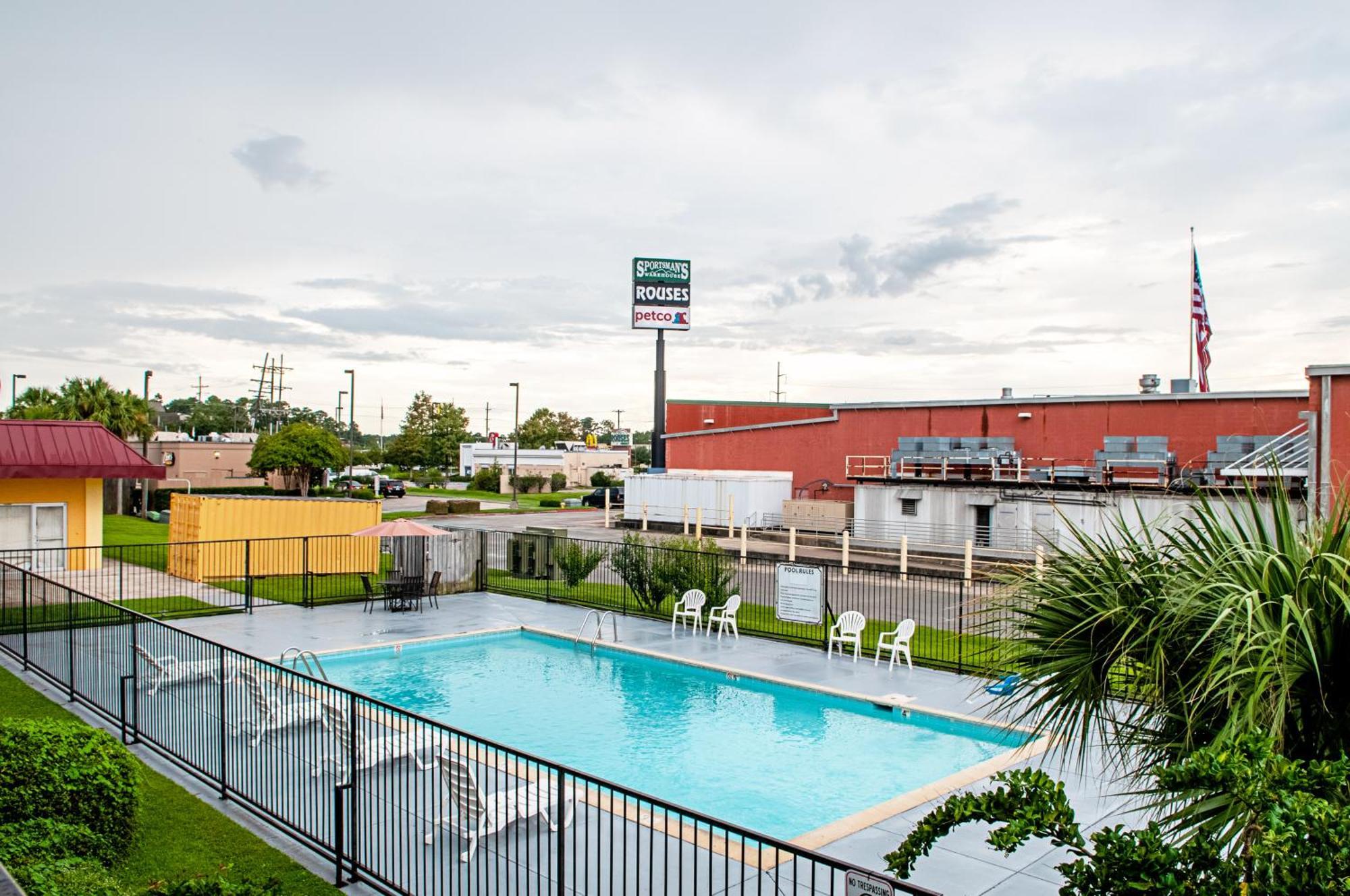 Red Roof Inn Slidell Esterno foto